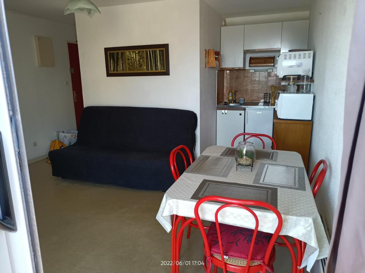 St Pierre La Mer,Appartement T2 En Residence Calme فلوري المظهر الخارجي الصورة